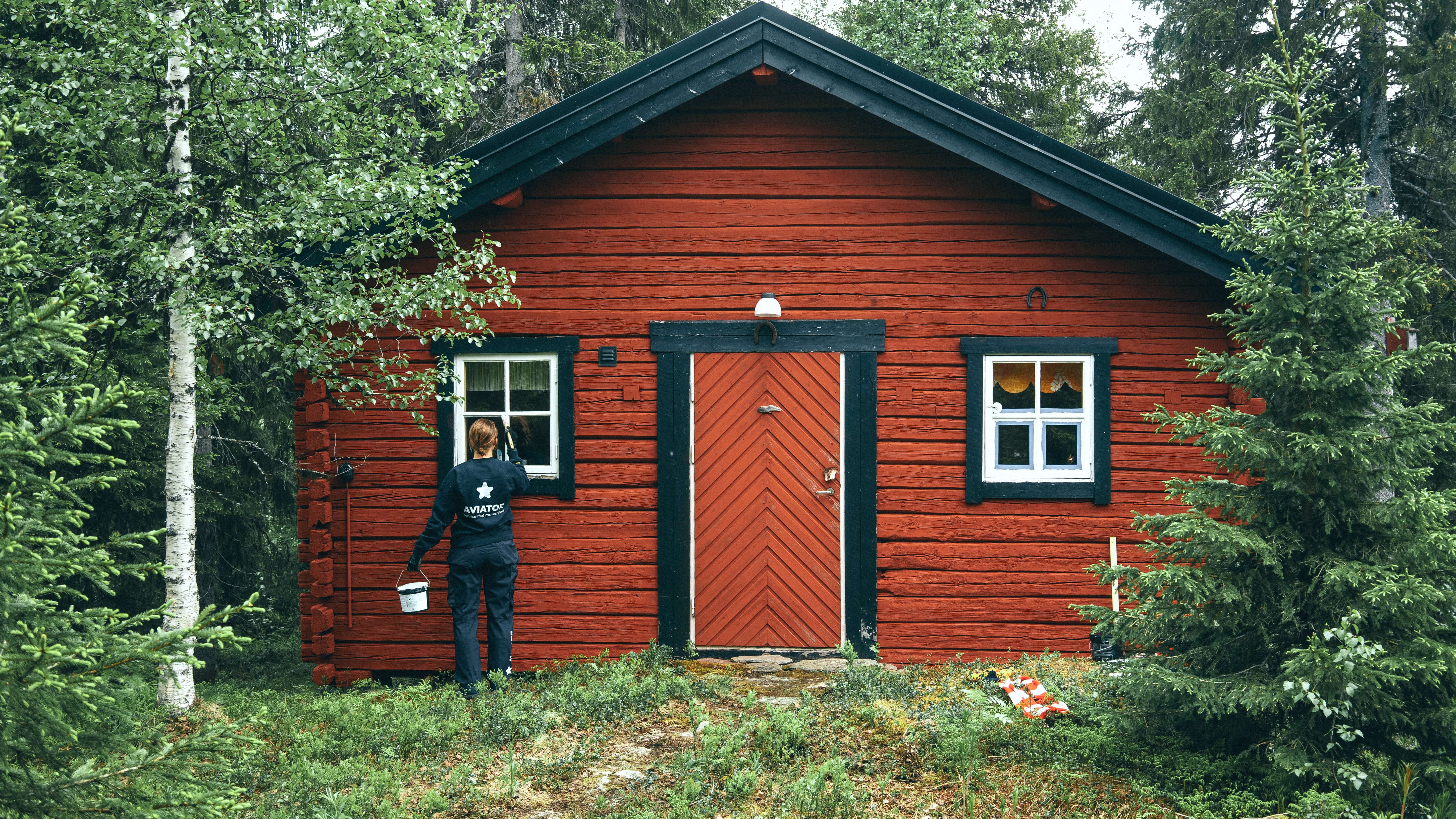 Professional indoor and outdoor painting services